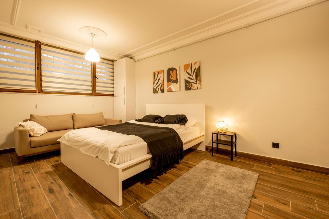 Spacious And Comfy 2Br In The Heart Of Cihangir Daire İstanbul Dış mekan fotoğraf
