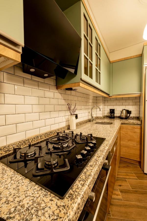 Spacious And Comfy 2Br In The Heart Of Cihangir Daire İstanbul Dış mekan fotoğraf